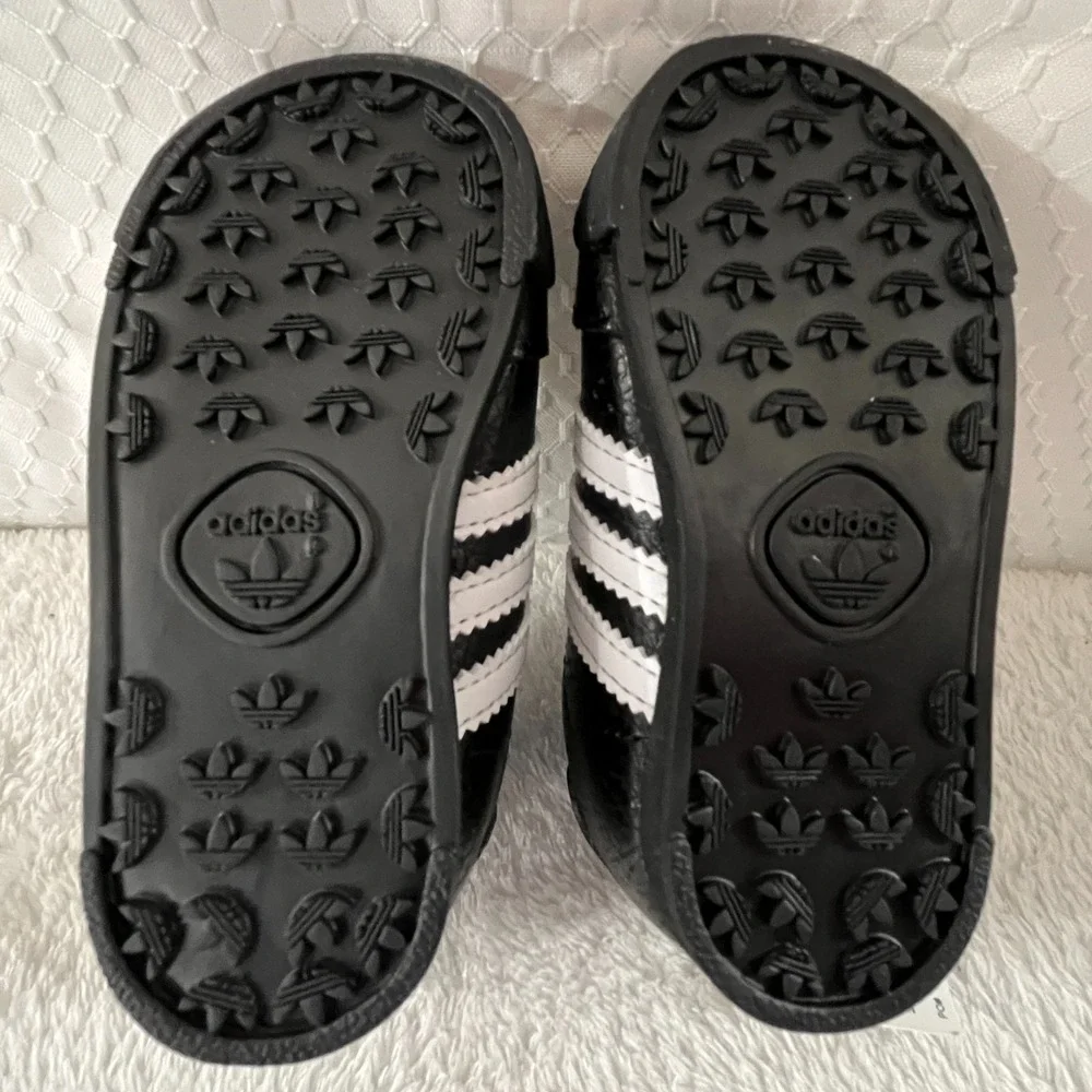 Adidas Samoa I Shoes Size 4K Kids Boys Girls Black And White Youth Unisex JH6779